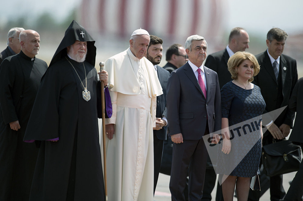 Папа Римский Франциск I прибыл в Армению