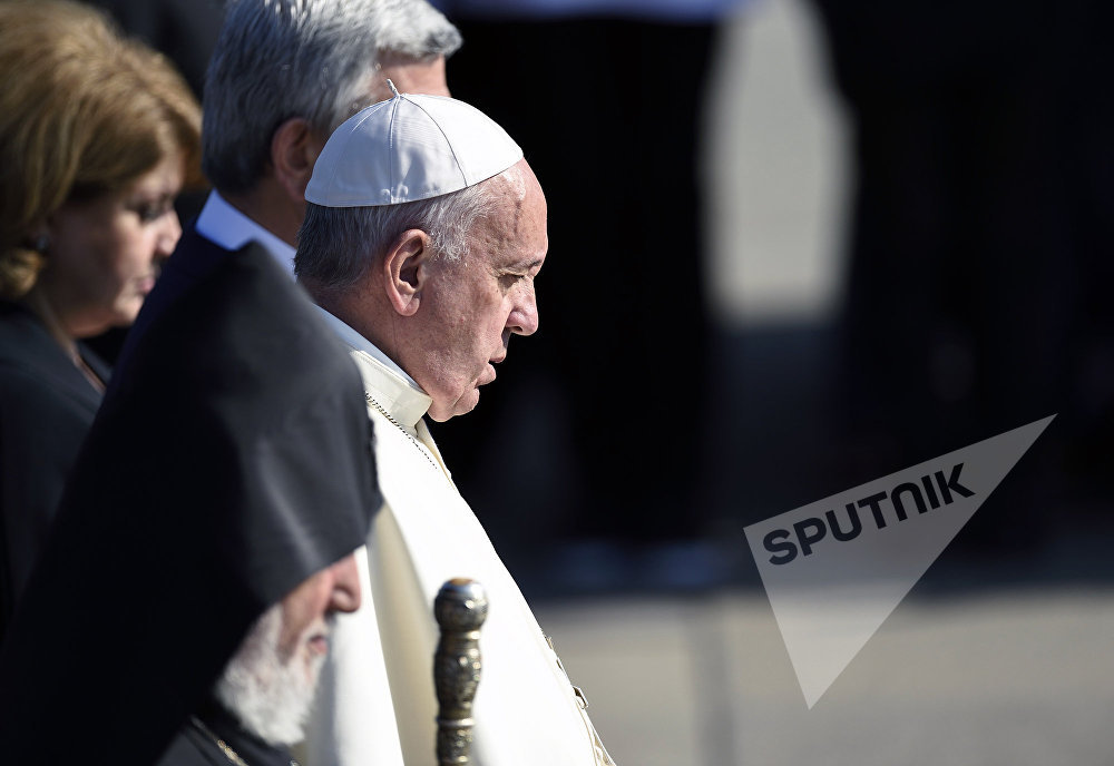 Папа Римский посетил Мемориал жертв Геноцида армян